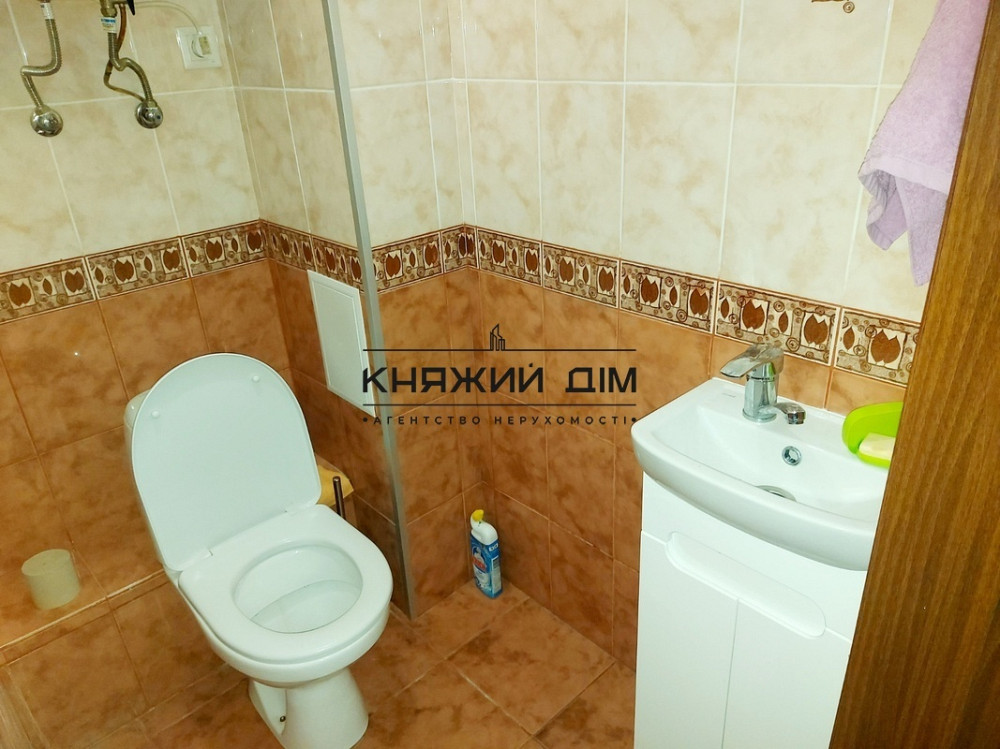 Оренда Квартира 1-кімнатна, 14/25 поверх на Радунская ул. Київ - фото 3