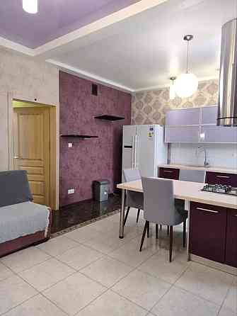 Оренда Квартира 3-кімнатна, 1/5 поверх на Данченка, 6 Киев