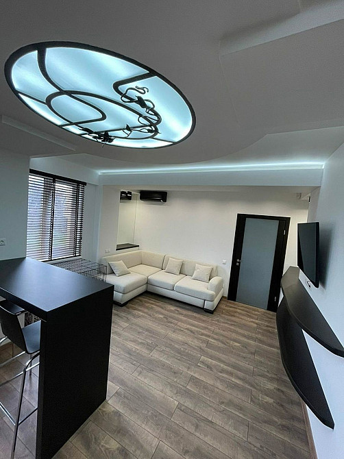 Продаж Квартира 2-кімнатна, 1/5 поверх на Каневская ул., 17 Дніпро - фото 3