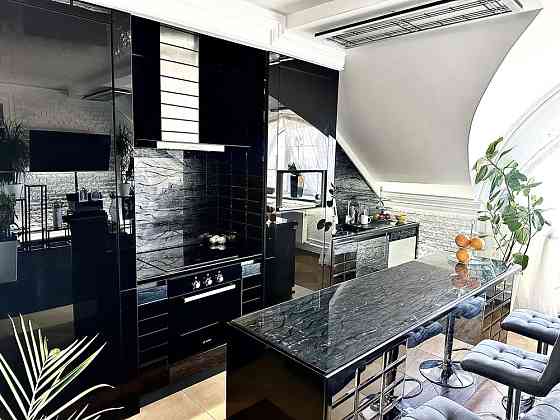 Продаж Квартира 2-кімнатна, 5/5 поверх на вул. Павла Тичини Зимна Вода