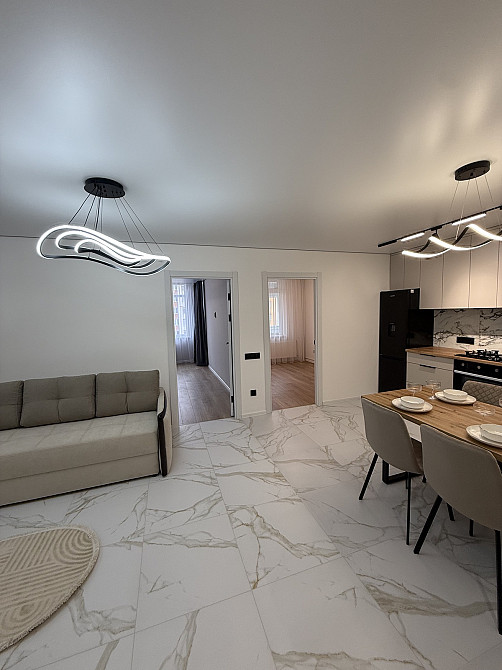 Продаж стильної двокімнатної квартири Тернопіль - фото 6