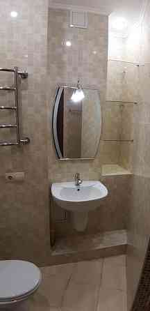 Оренда Квартира 2-кімнатна на ул. Срибнокильская, 1 Киев