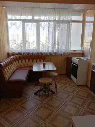 Оренда Квартира 2-кімнатна, 12/16 поверх на пр. Николая Бажана, 7 Kiev