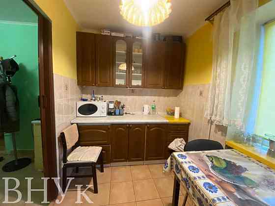 Продаж Квартира 1-кімнатна, 2/5 поверх на Капушанська Ужгород