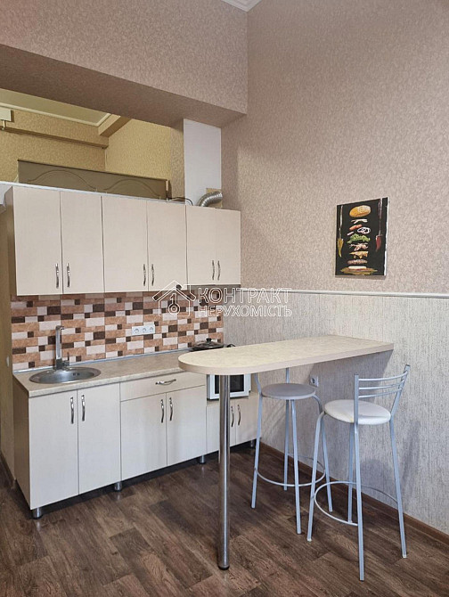 Продаж Квартира 4-кімнатна, 1/9 поверх на вул. Гвардійців Широнінців Харьков - изображение 1