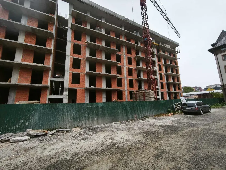 Продаж 1к Квартира 34 кв.м Богомольця 17 Ужгород - фото 1