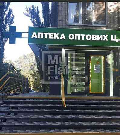 Продаж Квартира 3-кімнатна, 1/9 поверх на вул. Івана Дзюби Київ