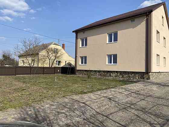 Продаж Будинок 5-кімнатний на вул. Шевченка Містки