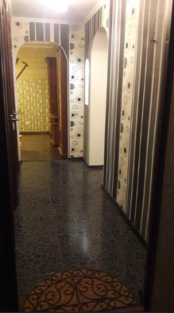 Оренда Квартира 3-кімнатна, 2/5 поверх на вул. Дорошенка Дмитра, 59 Київ