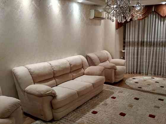 Оренда Квартира 2-кімнатна, 29/36 поверх на ул. Срибнокильская, 1 Kiev