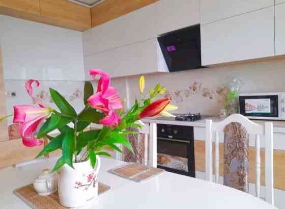 Оренда Квартира 2-кімнатна, 6/9 поверх на ул. Метрологическая, 9-в Kiev