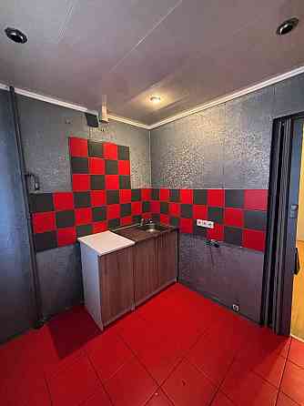 Продаж Квартира 2-кімнатна, 3/5 поверх на Мрії вул., д. 17б Киев