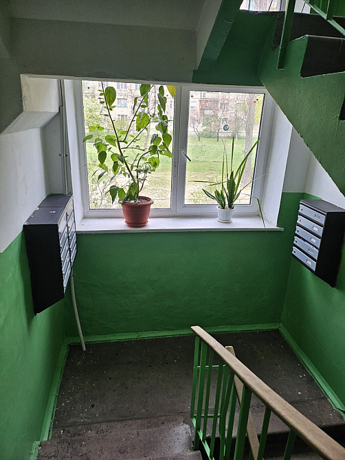 Продаж Квартира 2-кімнатна, 5/5 поверх на улица Милютенко, д.26 Киев - изображение 2