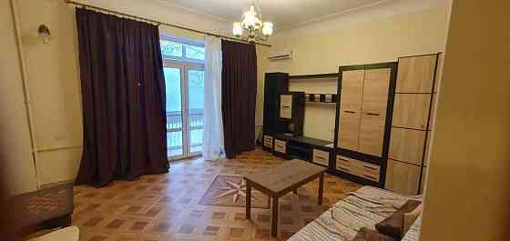 Оренда Квартира 2-кімнатна, 3/5 поверх на ул. Ивана Мазепы Киев