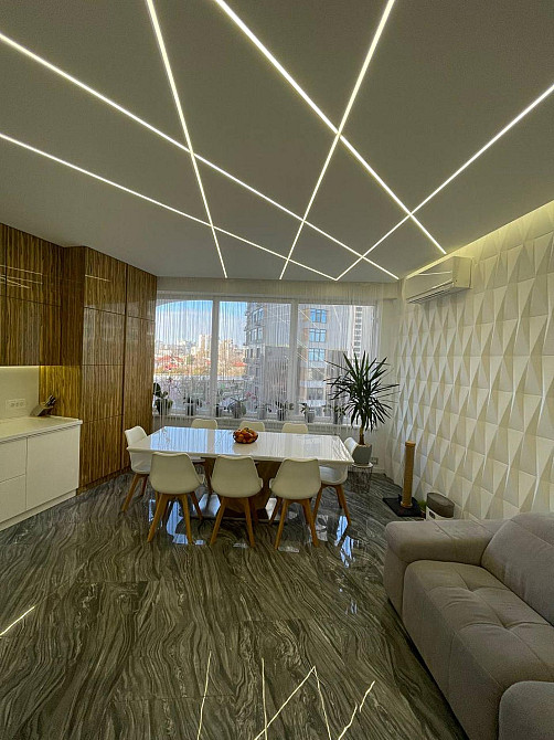 Продаж Квартира 2-кімнатна, 5/18 поверх на Литературная ул. Одеса - фото 1