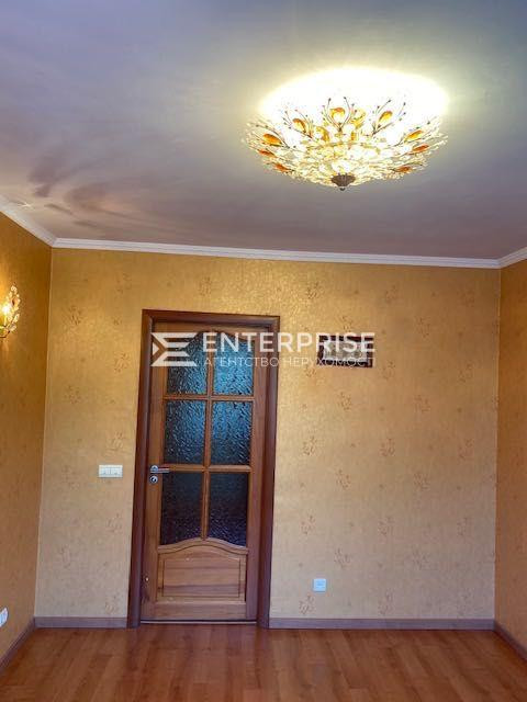 Продаж 3к Квартира 62 кв.м Наумова Генерала вул. Киев - изображение 2