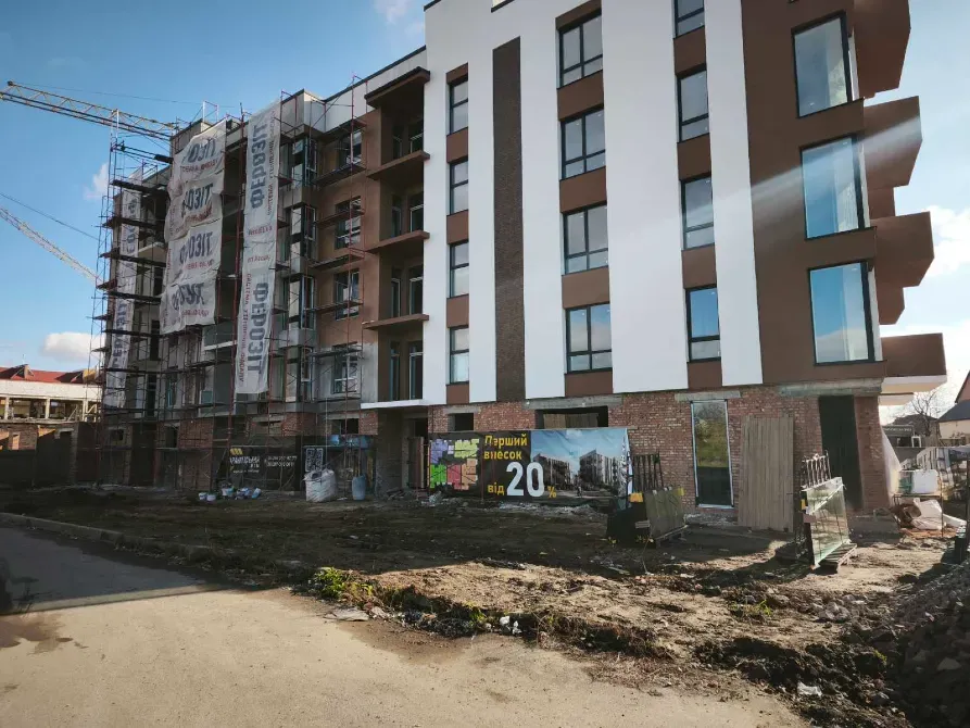 Продаж 2к Квартира 55 кв.м Капушанська 195 Ужгород - фото 2