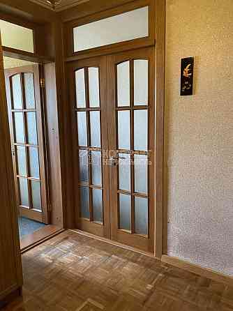 Продаж Квартира 3-кімнатна, 10/10 поверх на вул. Матюшенко Харьков