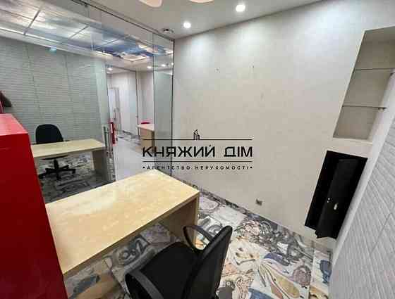 Оренда офісне приміщення на Щорса ул. поверх - 1/22 Kiev