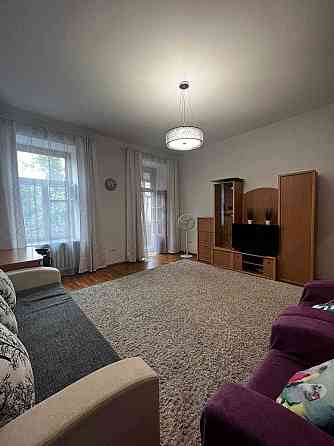 Продаж Квартира 2-кімнатна, 4/4 поверх на Саксаганського вул., д. 44-Б Киев