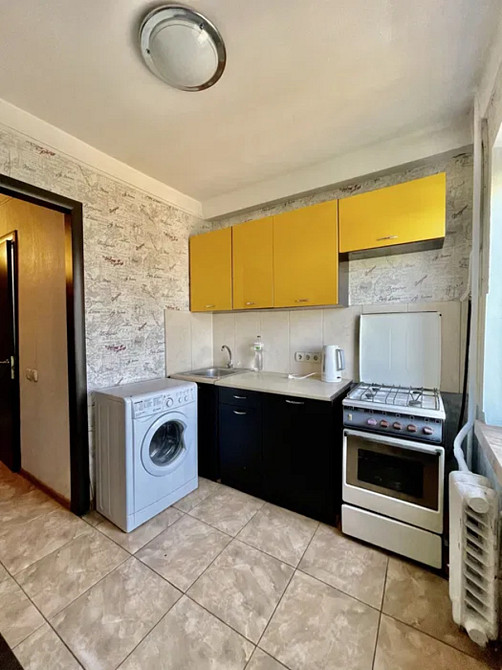 Оренда Квартира 1-кімнатна, 6/9 поверх на вул. Космонавта Поповича, 24 Киев - изображение 4