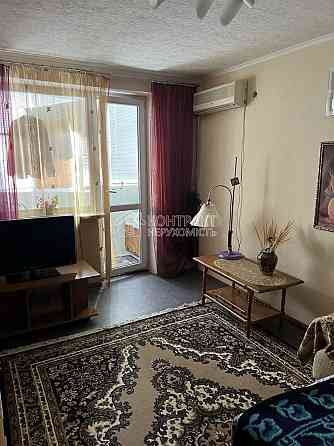 Продаж Квартира 2-кімнатна, 8/9 поверх на вул. Дружби народів Харків