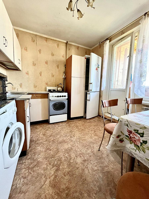 Оренда Квартира 2-кімнатна, 10/16 поверх на Володимира Івасюка, 17А Kiev - photo 1