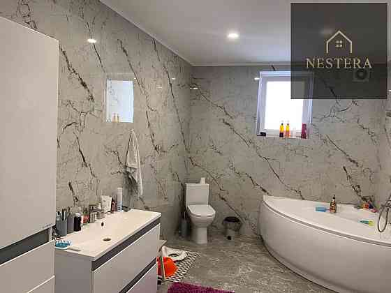 Продаж Будинок 3-кімнатний на вул. Лісна Барвінок