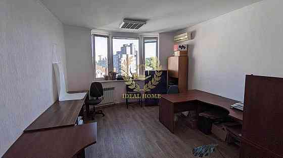 Продаж Квартира 3-кімнатна на Лобановского пр-т, 126Г Київ