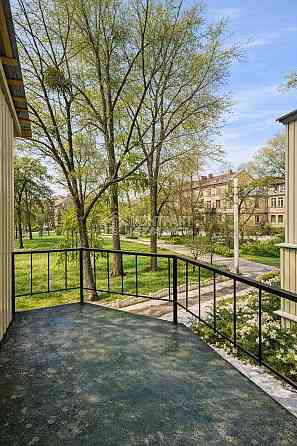 Продаж Квартира 1-кімнатна, 2/2 поверх на вул. Івана Камишева Харьков