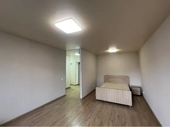 For sale 1-room Apartment 37 sq.m Крапивницкого Odessa