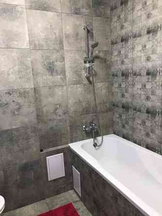 Оренда Квартира 1-кімнатна, 24/25 поверх на Днепровская набережная, 26 Kiev