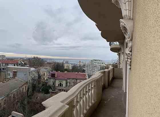 Продаж Квартира 3-кімнатна, 4/10 поверх на Военный спуск, 13а Odessa