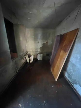 Продам 2-х кімнатну квартиру під ремонт (вул. Чорноморського козацтва) Одеса