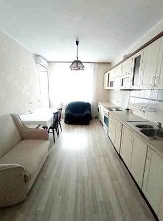 Оренда Квартира 2-кімнатна, 12/14 поверх на Вишняківська, 13 Kiev