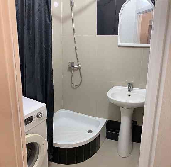 Продаж Квартира 2-кімнатна, 1/10 поверх на Солом'янська вул., д. 16 Київ