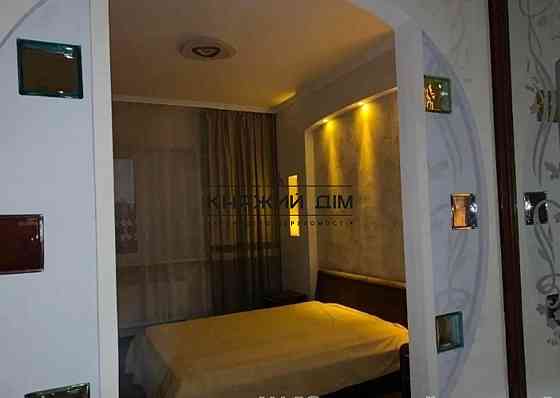 Оренда 3-х к. кв. студіо до ст.м. Лук'янівська 3 хв. пішки. № 11199059 Kiev