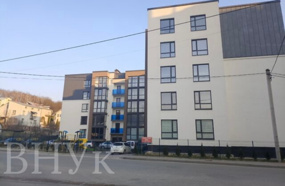 Продаж Квартира 1-кімнатна, 1/5 поверх на Тернопільська Тернопіль