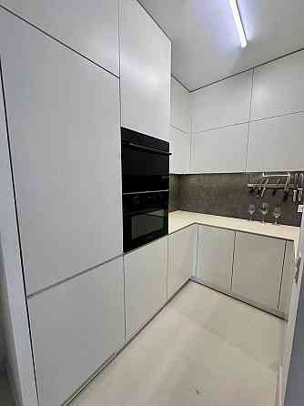 Продаж Квартира 2-кімнатна, 21/25 поверх на Гмирі Бориса вул., д. 14А Киев