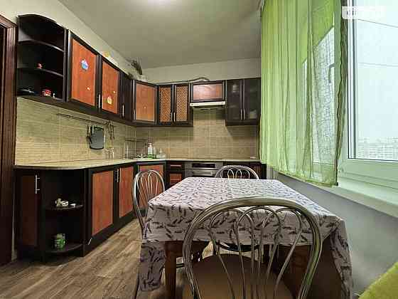 Оренда Квартира 1-кімнатна, 14/16 поверх на вул. Тростянецька, 5Б Київ