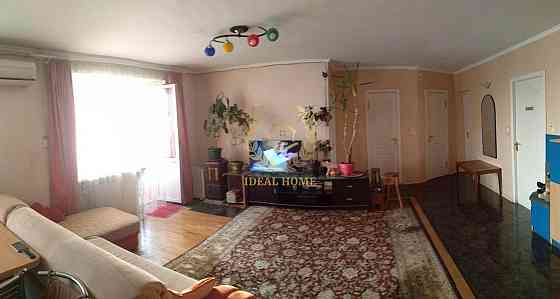 Продаж 4-к квартири Лук'янівка Киев