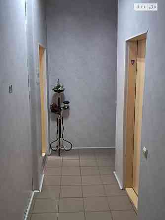 Оренда офісне приміщення на Пирогова, 117 Винница