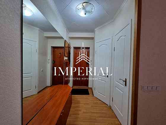 Продаж Квартира 2-кімнатна, 5/5 поверх на вул. Кирило-Мефодіївська Киев