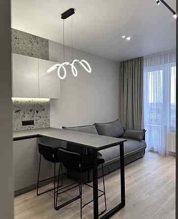 Продаж Квартира 1-кімнатна, 20/25 поверх на Курортный ул. Одеса