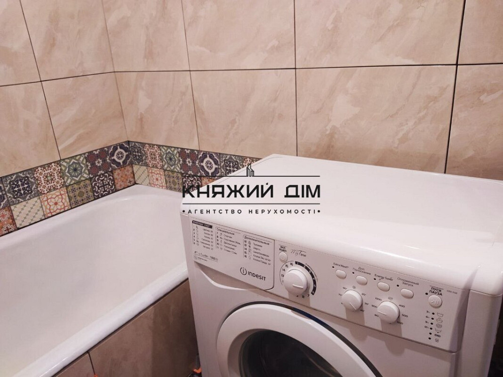 Оренда Квартира 1-кімнатна, 3/5 поверх на Саратовская вул./Павла Вірського бул. Kiev - photo 7