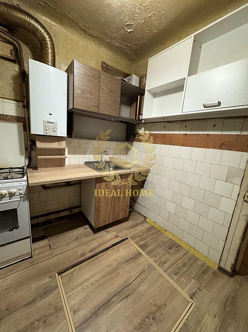 Продається 2 кімнатна квартира в Святошинському районі Киев - изображение 2