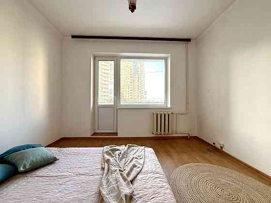 Продаж Квартира 2-кімнатна, 4/9 поверх на Микільсько-Слобідська вул., д. 4 Kiev