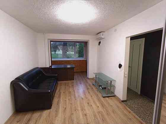 Оренда Квартира 1-кімнатна, 1/9 поверх на Миколи Руденка, 3 Київ