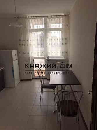 Оренда Квартира 1-кімнатна, 24/25 поверх на вул. Дегтяренка Петра ул./Сім'ї Кульженків Киев