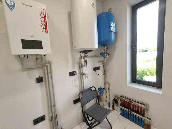 Продаж 1-поверховий Будинок з ділянкою 6 сот 100 кв.м 3 кімн. на Наливайко Zhytomyr